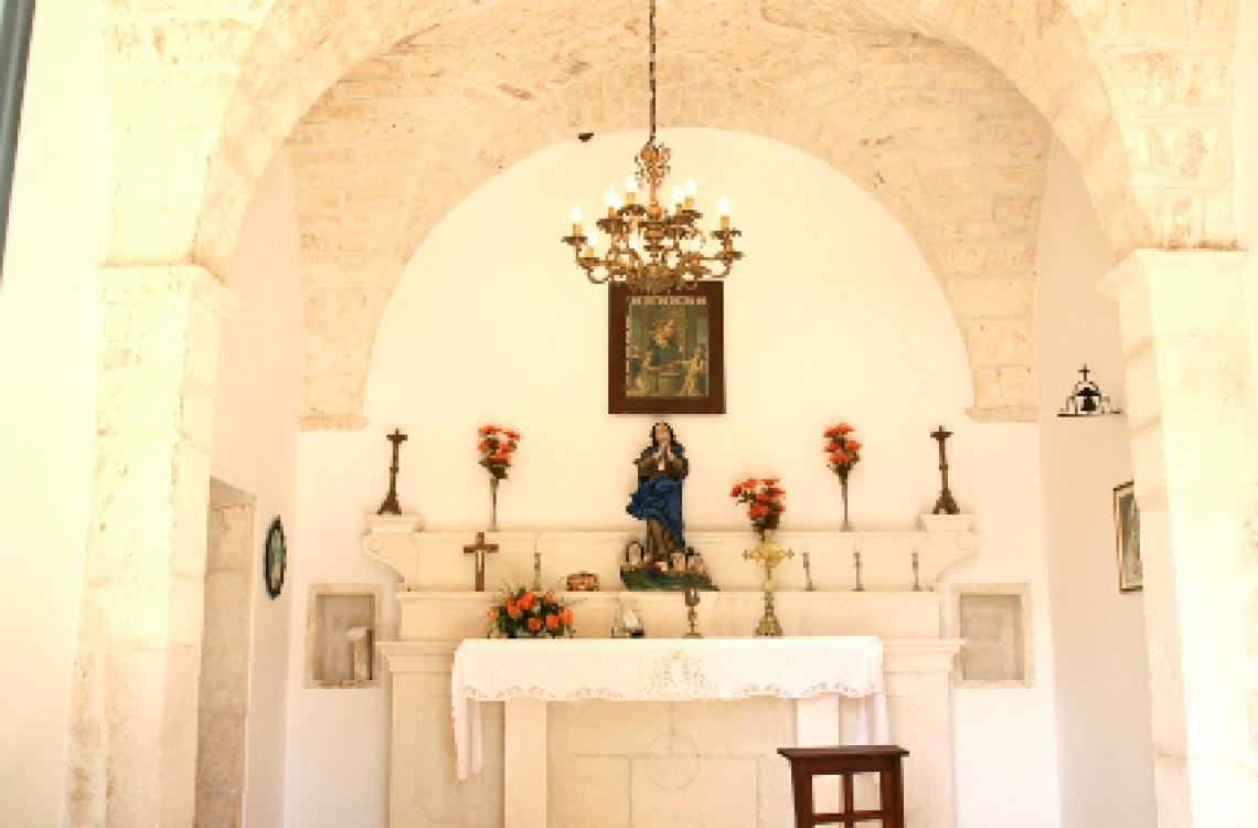 Masserie con Chiesa in Puglia